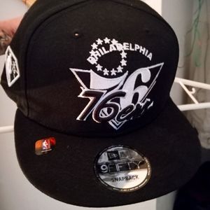 Philadelphia 76ers Snapback